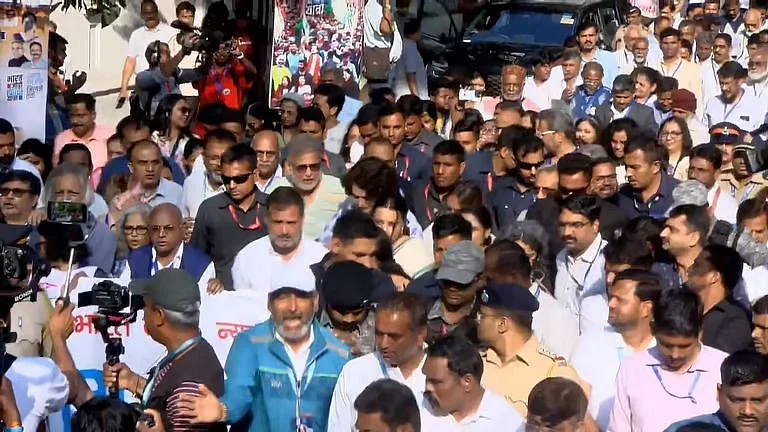 <div class="paragraphs"><p>اسکرین شاٹ @INCIndia</p></div>