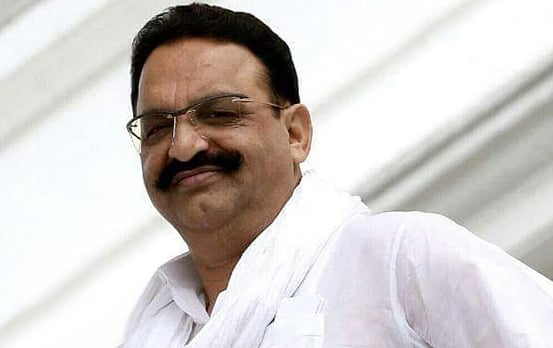 مختار انصاری غازی پور میں سپرد خاک، نماز جنازہ میں ہزاروں افراد کی شرکت