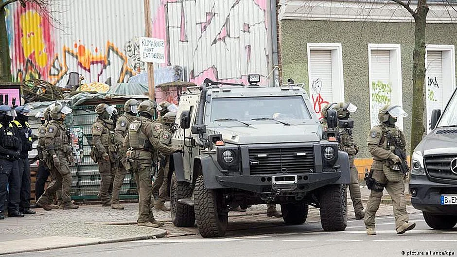 دائیں بازو کے جنگجوؤں کی تلاش، سرچ آپریشن میں تیزی