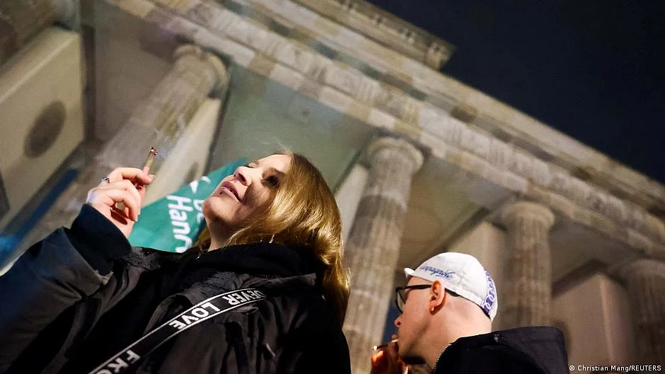 جرمنی میں بھنگ کا قانونی استعمال، ملک بھر میں جشن