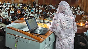 حج 2024: دہلی سے پروازوں کی روانگی کا سلسلہ 9 مئی سے شروع، مختلف علاقوں میں تربیت کا اہتمام