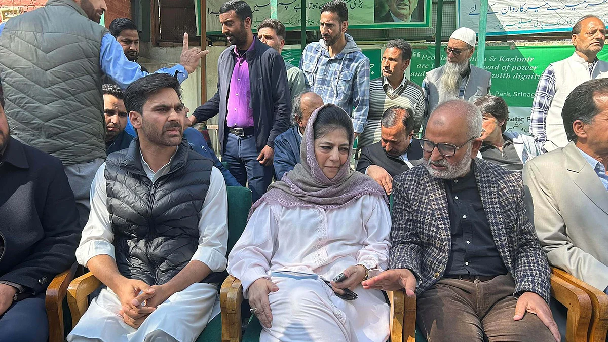 <div class="paragraphs"><p>یو این آئی</p></div>