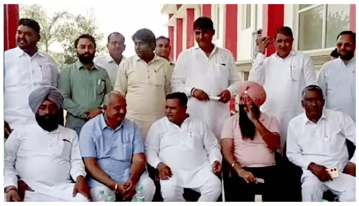 لوک سبھا انتخابات: ہریانہ کی سرپنچ ایسوسی ایشن کا انڈیا اتحاد کی حمایت کا اعلان، ’بی جے پی امیدواروں کا داخلہ ممنوع!‘