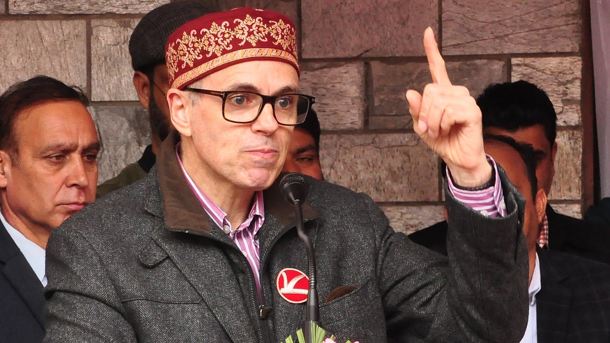 جموں وکشمیر کی خصوصی پوزیشن روند ڈالنے میں بھاجپا کی مدد کرنے والے کو مسترد کرنا ضروری: عمر عبداللہ