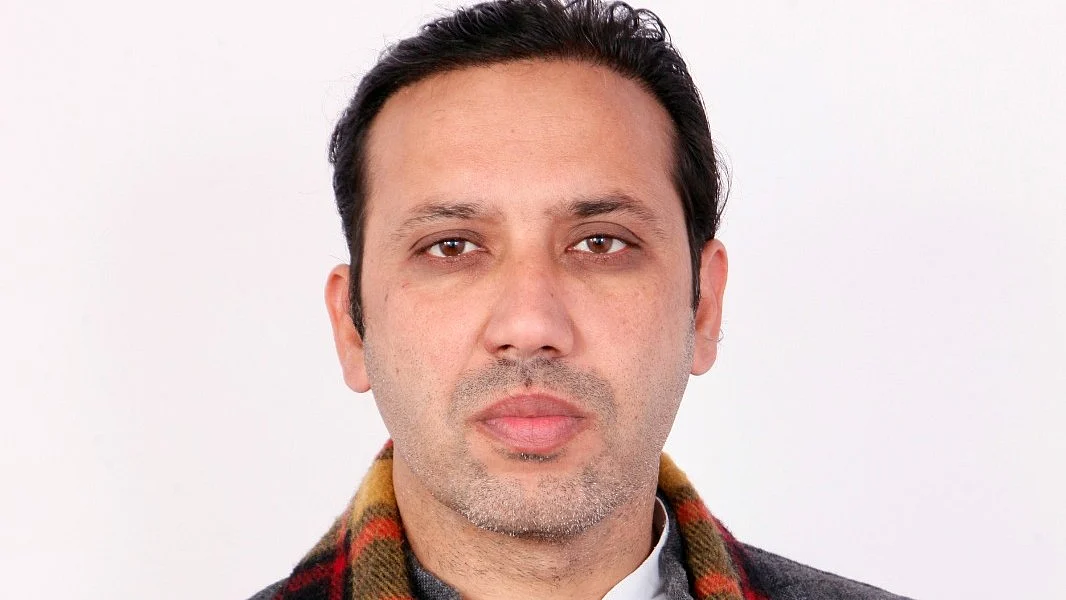 <div class="paragraphs"><p>سید عدنان اشرف، کانگریس</p></div>