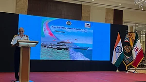 پوری دنیا کے لیے ایران کی مسلح افواج کا پیغام امن، دوستی اور سلامتی ہے:ڈاکٹرایرج الہٰی