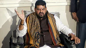 قیصر گنج میں 7 امیدواروں کے کاغذات نامزدگی مسترد