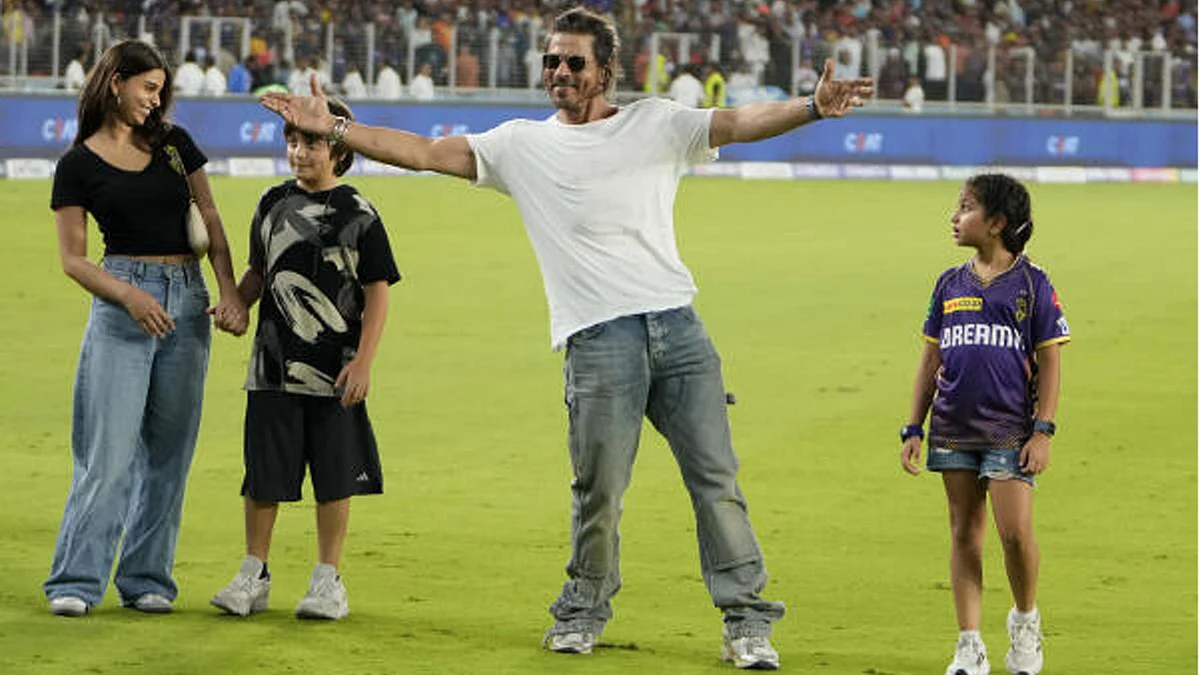 <div class="paragraphs"><p>سوشل میڈیا</p></div>