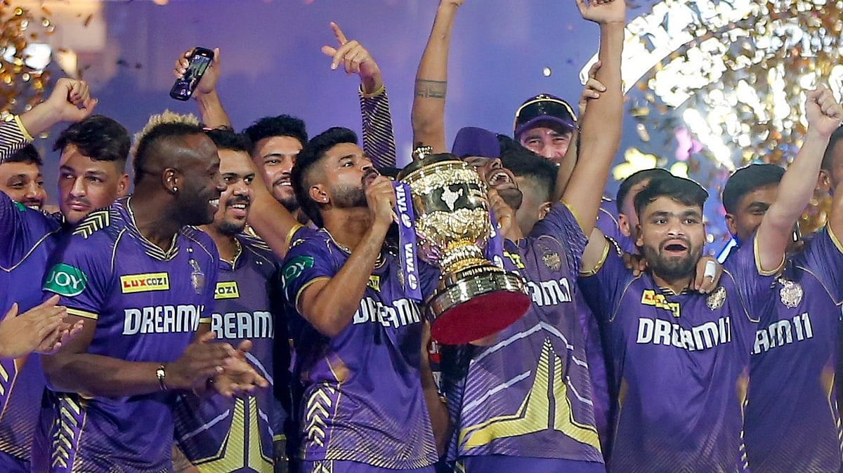 کولکاتا نائٹ رائیڈرس کے آئی پی ایل چیمپئن بنتے ہی مغربی بنگال جشن میں ڈوب گیا، وزیر اعلیٰ ممتا بنرجی نے دی خاص مبارکباد