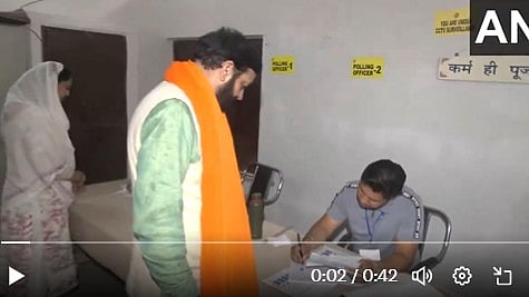 لوک سبھا انتخاب کے چھٹے مرحلے کے لئے ووٹنگ شروع