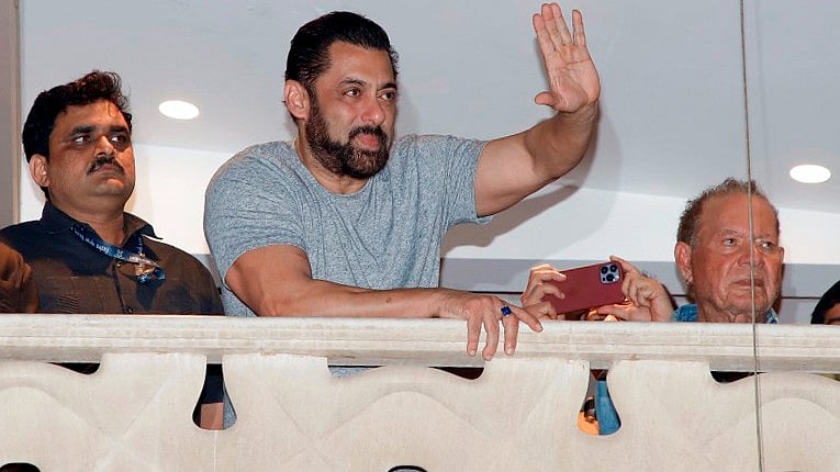 سلمان خان کے گھر پر فائرنگ معاملہ: ’خودکشی نہیں، پولیس تشدد سے موت ہوئی!‘، انوج تھاپن کے اہل خانہ کا الزام