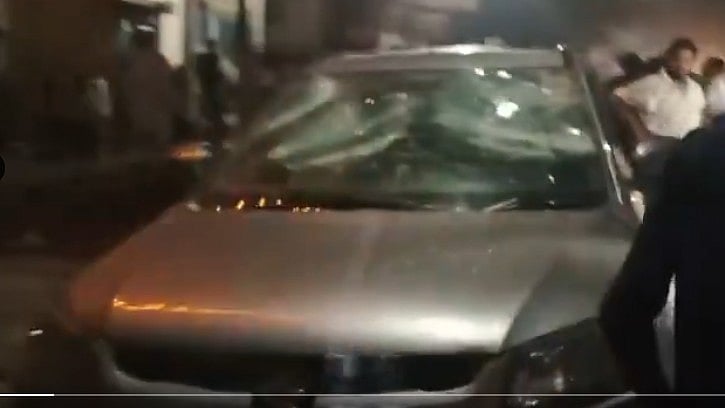 امیٹھی میں کانگریس کے دفتر پر حملہ، کارکنوں کی پٹائی، دفتر کے باہر کھڑی گاڑیوں میں توڑ پھوڑ