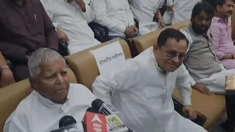 <div class="paragraphs"><p>آئی اے این ایس</p></div>