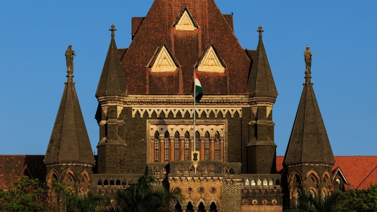 بامبے ہائی کورٹ، تصویر آئی اے این ایس