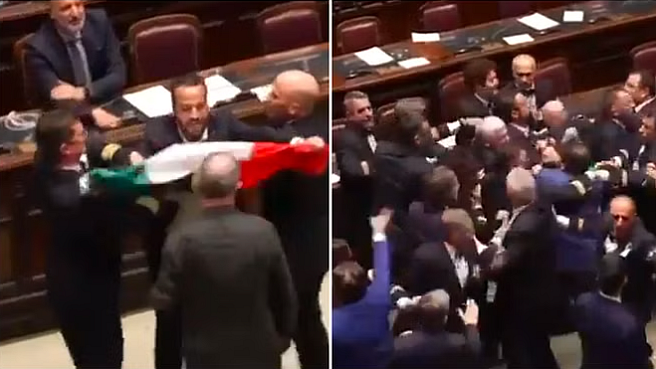 <div class="paragraphs"><p>اٹلی کی پارلیمنٹ میں ہنگامہ، تصویر سوشل میڈیا</p></div>