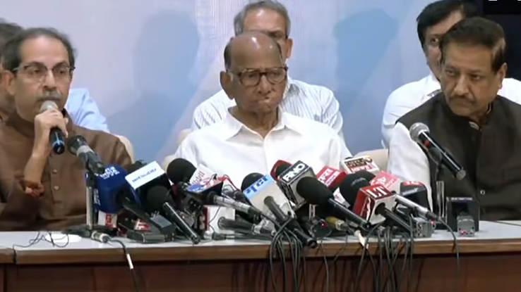 <div class="paragraphs"><p>مہاوکاس اگھاڑی کے سرکردہ لیڈران پریس کانفرنس کرتے ہوئے، ویڈیو گریب</p></div>