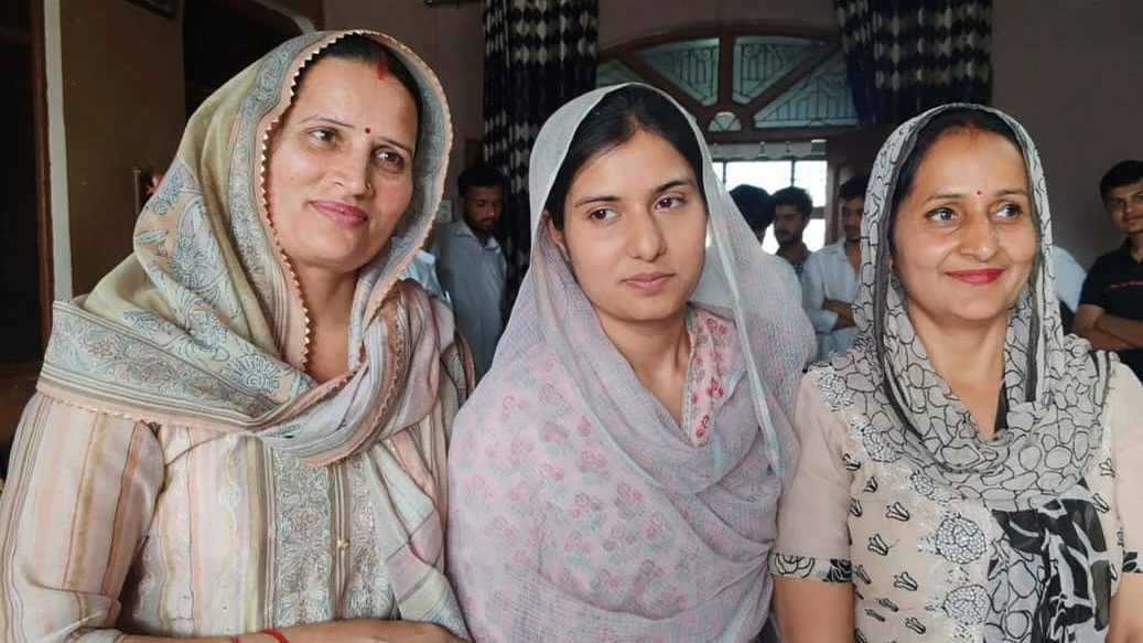 خصوصی انٹرویو: ’یہ تو شروعات ہے، اب خود کو ثابت کرنا سب سے بڑا چیلنج‘، نومنتخب رکن پارلیمنٹ اقرا حسن