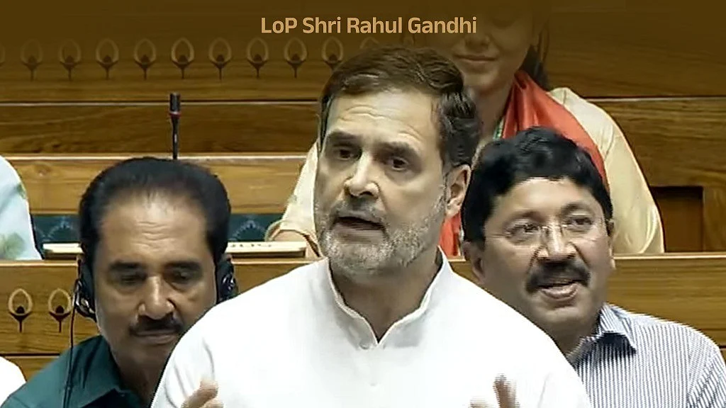 <div class="paragraphs"><p>لوک سبھا میں اپنی بات رکھتے ہوئے حزب مخالف لیڈر راہل گاندھی، تصویر @INCIndia</p></div>