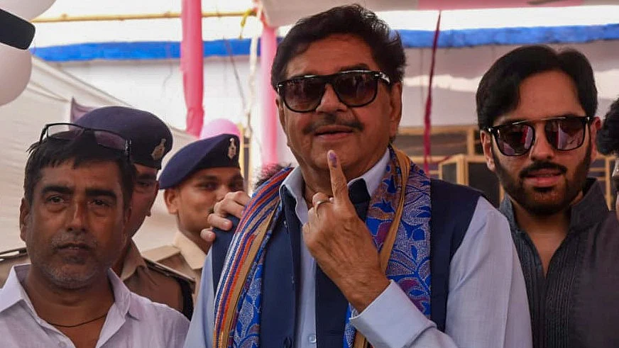 <div class="paragraphs"><p>شتروگھن سنہا / آئی اے این ایس</p></div>