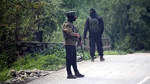 جموں و کشمیر: کپوارہ میں دراندازی کی کوشش ناکام، ایک پاکستانی ہلاک، دو جوان زخمی