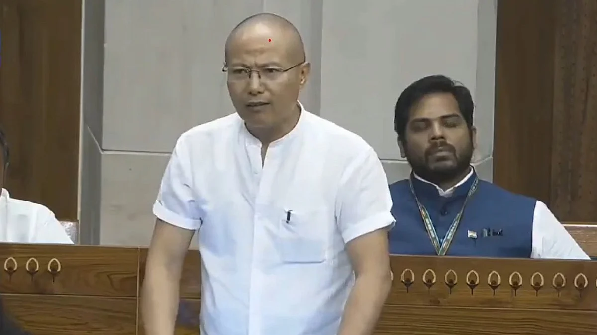 <div class="paragraphs"><p>رکن پارلیمنٹ الفریڈ کننگم ایس آرتھر/ ویڈیو گریب</p></div>