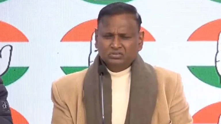 ایران: شہر زاہدان کے صوبائی عدالتی ہیڈ کوارٹر پر دہشت گردانہ حملہ، 5 افرا جاں بحق، 13 زخمی