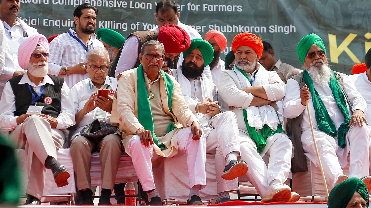 <div class="paragraphs"><p>ایس کے ایم کی میٹنگ فائل تصویر / ائی اے این ایس</p></div>