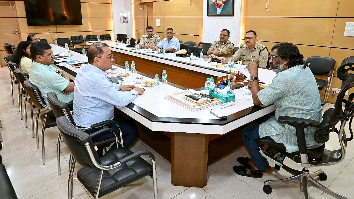 ’لاپروائی ہوئی تو سخت کارروائی طے‘، جھارکھنڈ کے وزیر اعلیٰ ہیمنت سورین نے افسروں کو کیا متنبہ