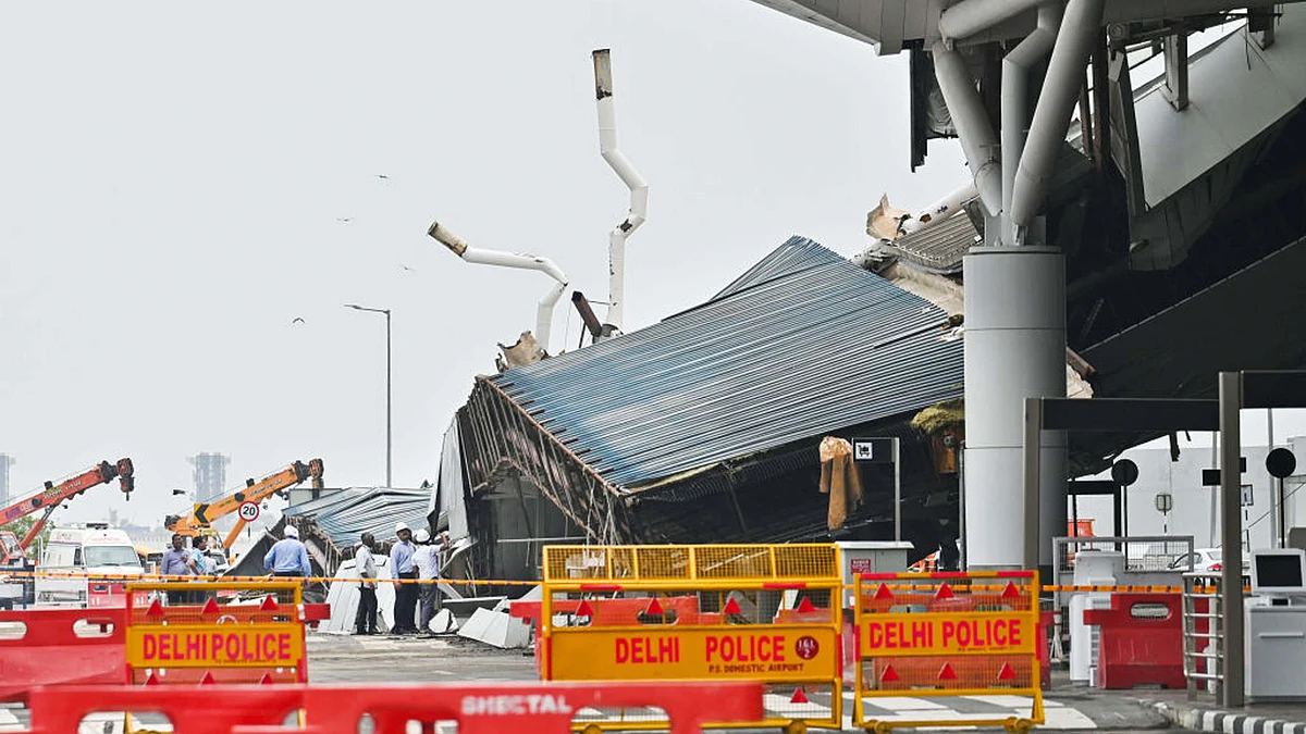 <div class="paragraphs"><p>دہلی ایئرپورٹ پر حادثہ / Getty Images</p></div>