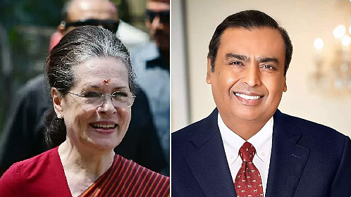 <div class="paragraphs"><p>مکیش امبانی اور سونیا گاندھی، تصویر سوشل میڈیا</p></div>