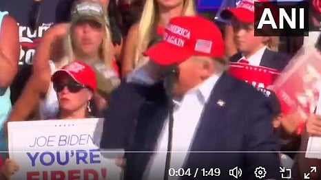 ڈونالڈ ٹرمپ کی انتخابی ریلی پر فائرنگ، سابق امریکی صدر زخمی