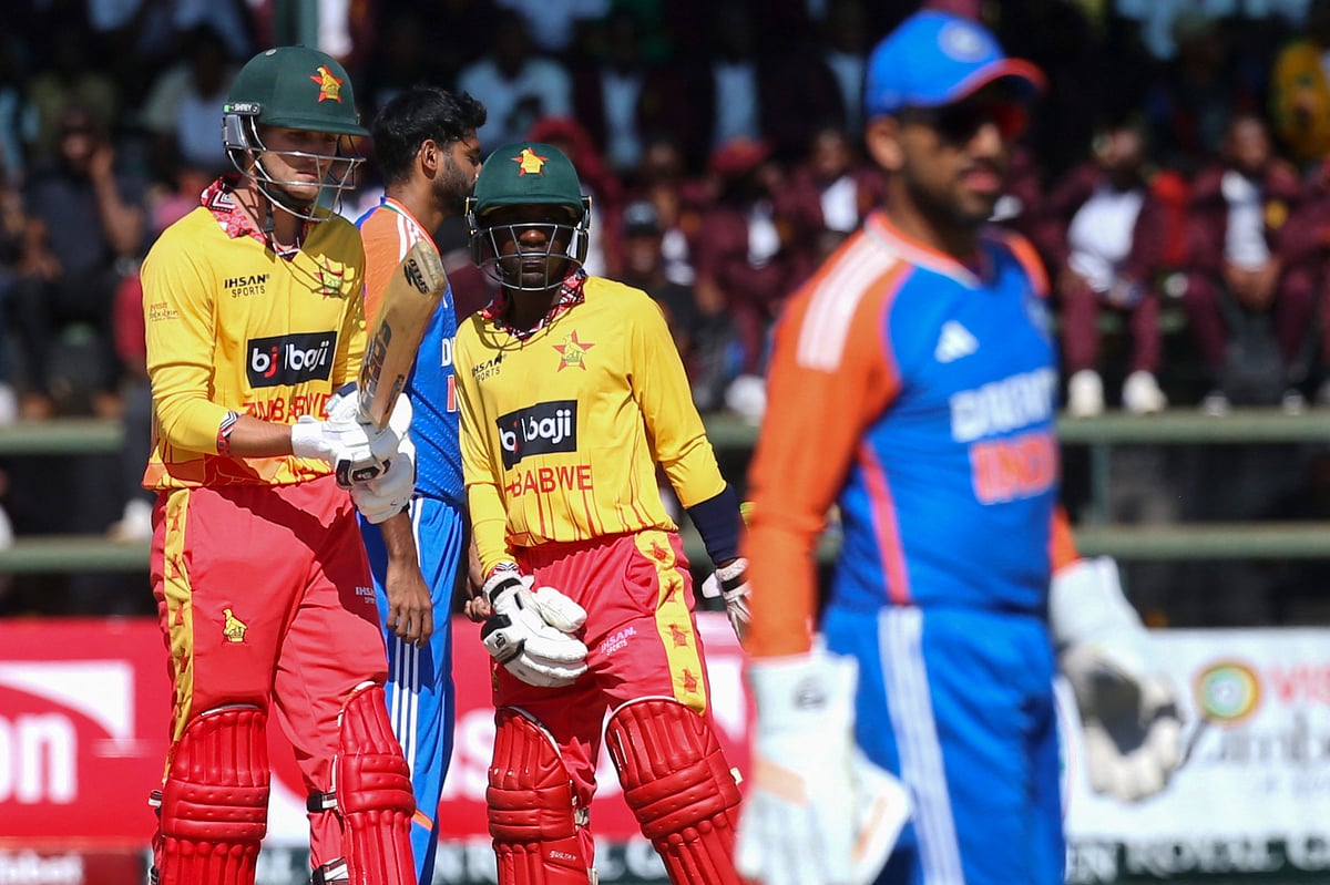 ٹی-20 کرکٹ: ہندوستان کے ’سینئرس‘ نے عالمی چمپئن بنایا اور ’جونیئرس‘ پہلے ہی میچ میں زمبابوے سے ہار گئے