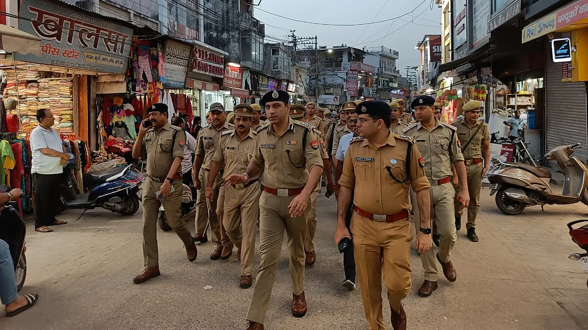 <div class="paragraphs"><p>یوپی پولیس، فائل فوٹو</p></div>