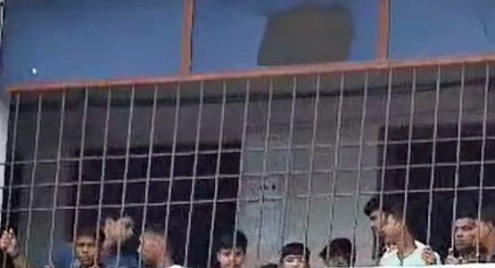 بہار: بیگوسرائے کے ایک اسکول میں 250  بچے 7 دن سے کیوں گزار رہے ہیں قید کی زندگی؟