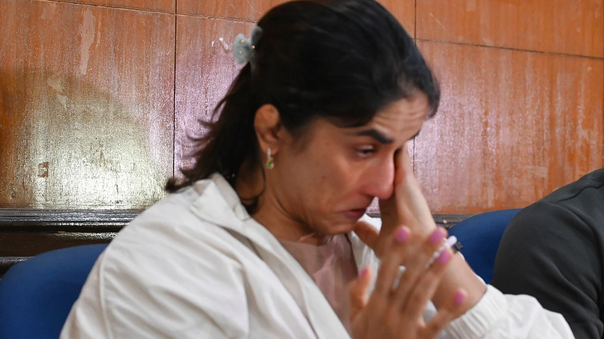 <div class="paragraphs"><p>ونیش پھوگاٹ، تصویر آئی اے این ایس</p></div>