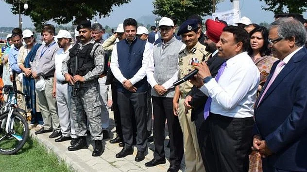 <div class="paragraphs"><p>تصویر&nbsp;<a href="https://x.com/srinagaradmin">@srinagaradmin</a></p></div>