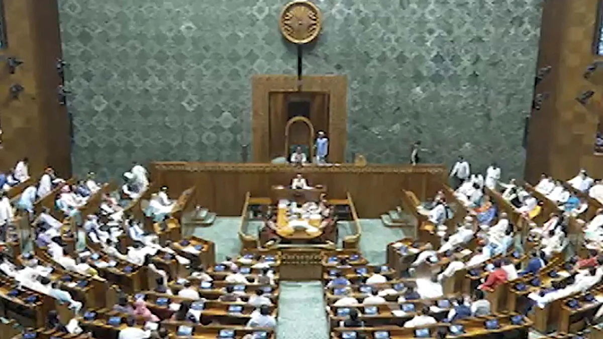 <div class="paragraphs"><p>لوک سبھا / آئی اے این ایس</p></div>