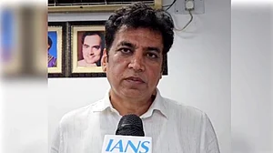 شدید بارش کی وجہ سے پانی بھر جانے سے دہلی والوں کی جان خطرے میں: کانگریس