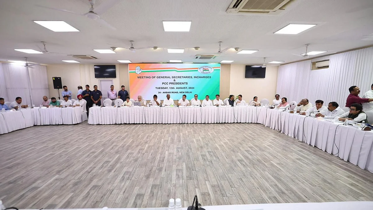 <div class="paragraphs"><p>تصویر&nbsp;<a href="https://twitter.com/kharge">@kharge</a></p></div>