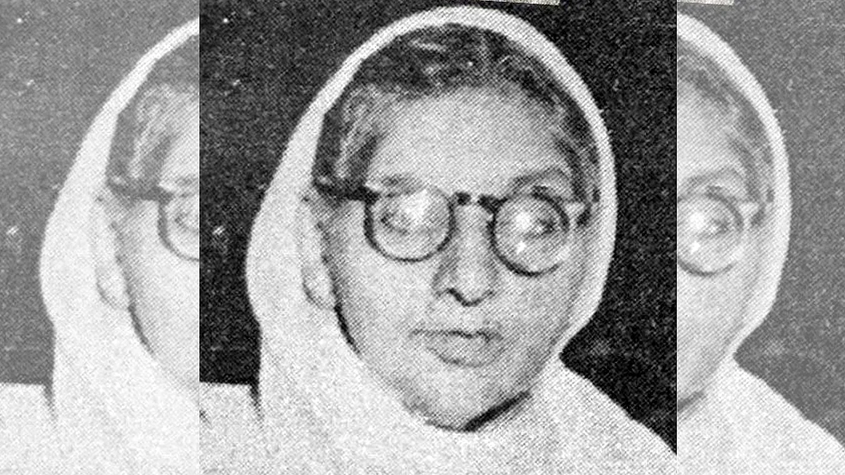 <div class="paragraphs"><p>عظیم مجاہدہ آزادی بیگم سعادت بانو</p></div>