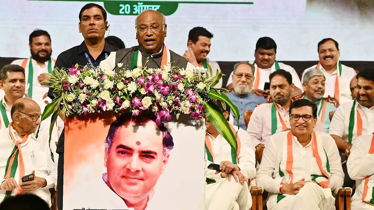 ’نریندر مودی تاناشاہ بن کر اقتدار پر قبضہ مضبوط کرنے کی کوششوں میں مصروف‘، پی ایم مودی پر کھڑگے کا تلخ تبصرہ