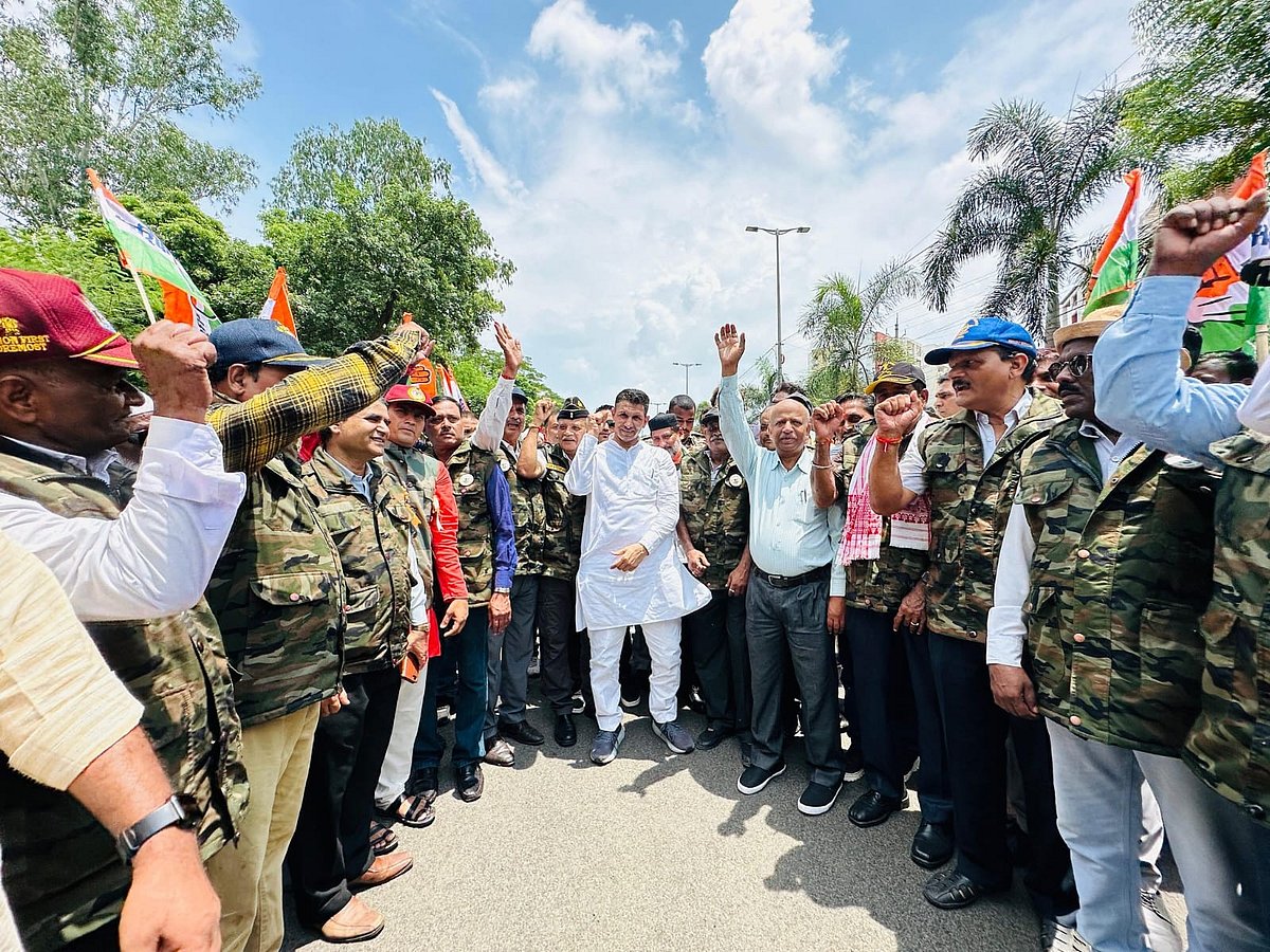 <div class="paragraphs"><p>مدھیہ پردیش</p></div>