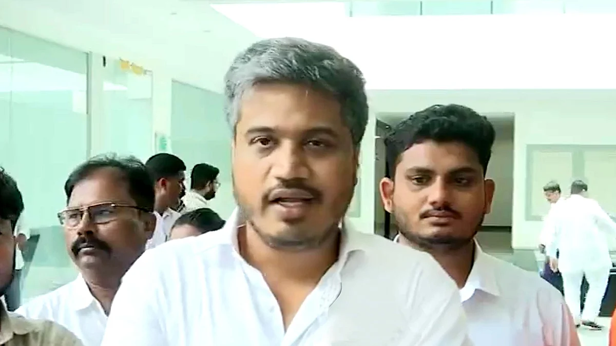 <div class="paragraphs"><p>روہت پوار / ویڈیو گریب</p></div>