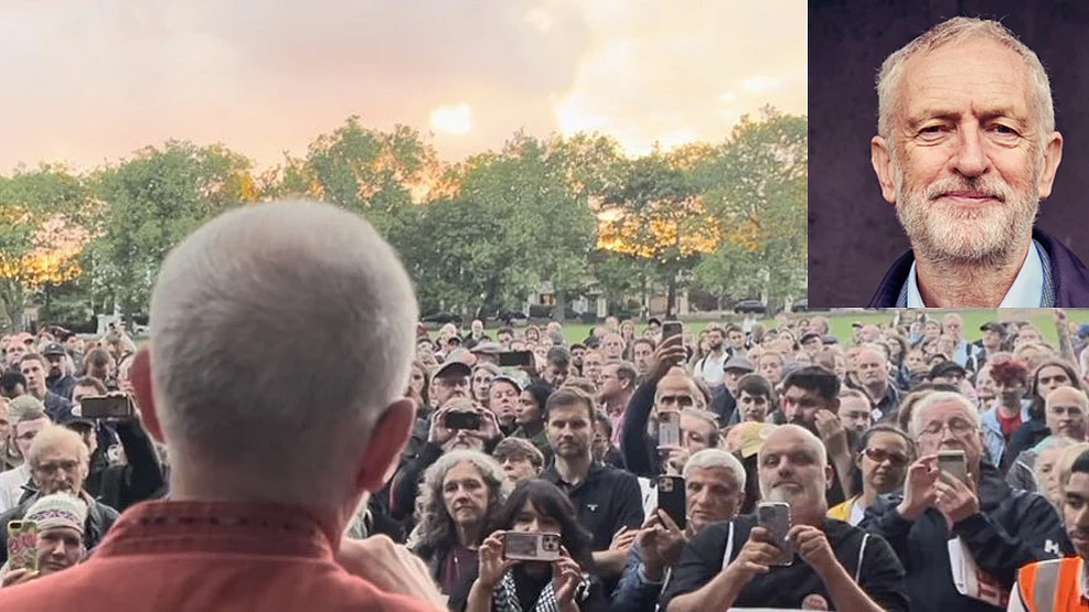 <div class="paragraphs"><p>جیریمی کاربن، تصویر 'ایکس'</p></div>