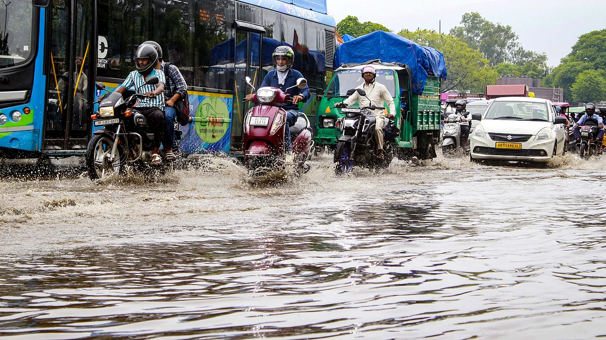 <div class="paragraphs"><p>دہلی میں بارش (فائل) / آئی اے این ایس</p></div>