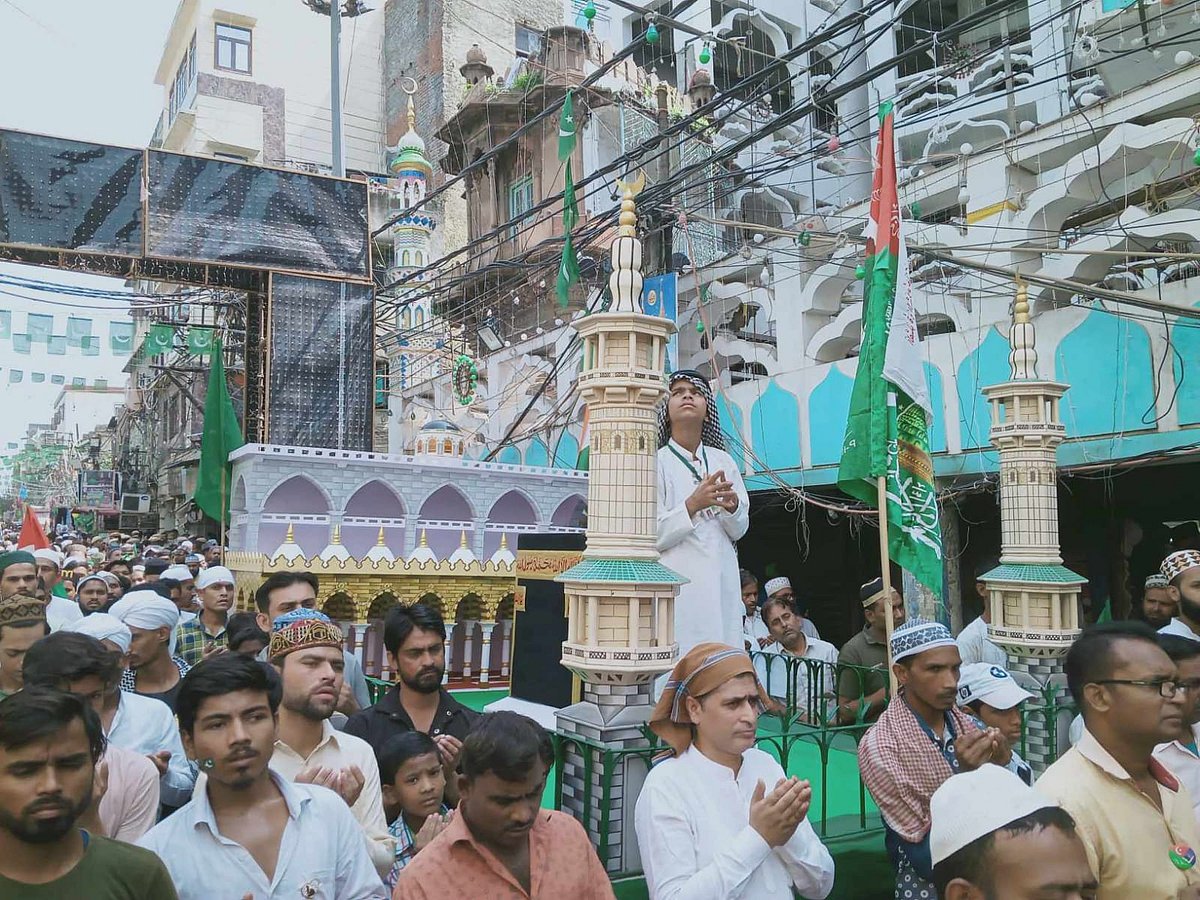 عید میلاد النبی کے مبارک موقع پر دہلی کے مختلف علاقوں میں جلسہ و جلوس کا اہتمام