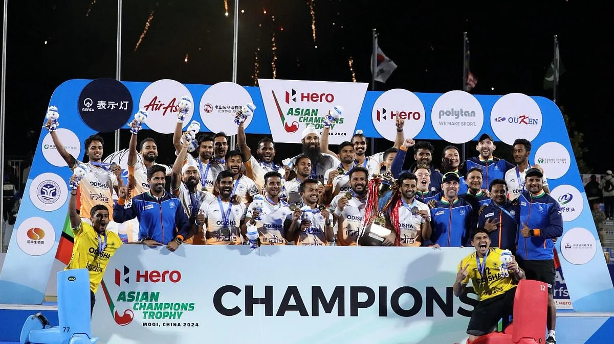 <div class="paragraphs"><p>چمپئن ہندوستانی ہاکی ٹیم</p></div>