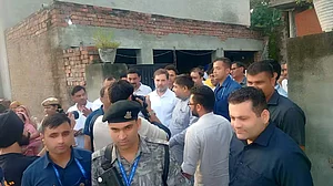 اچانک کرنال پہنچے راہل گاندھی، امریکہ میں زخمی نوجوان کے خاندان سے ملاقات کی