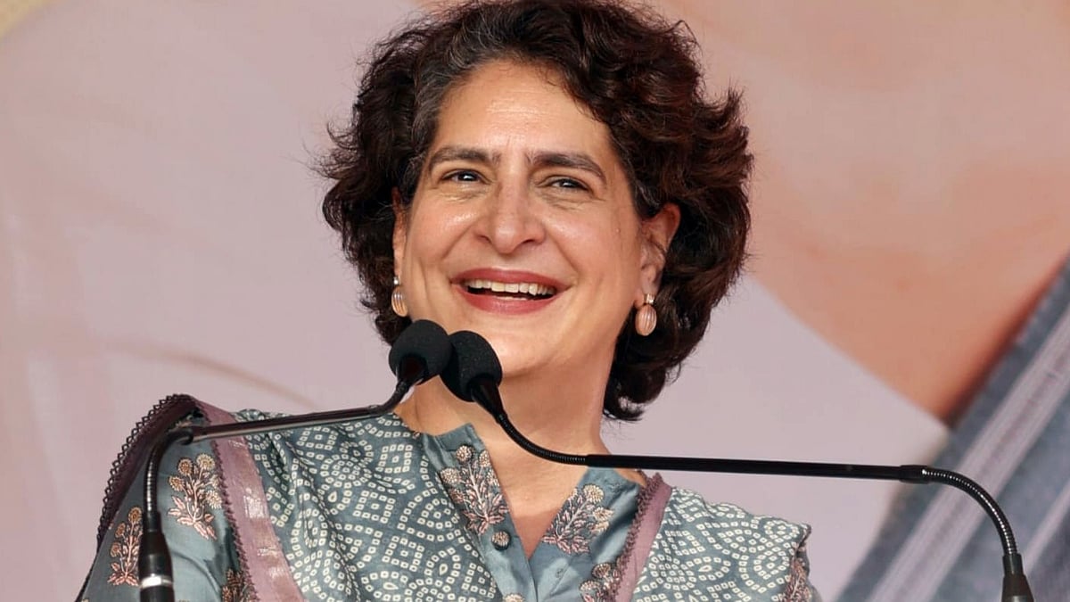 پرینکا گاندھی کے ہیلی کاپٹر کو اترنے سے روکا گیا: کانگریس کا جموں و کشمیر انتظامیہ پر الزام