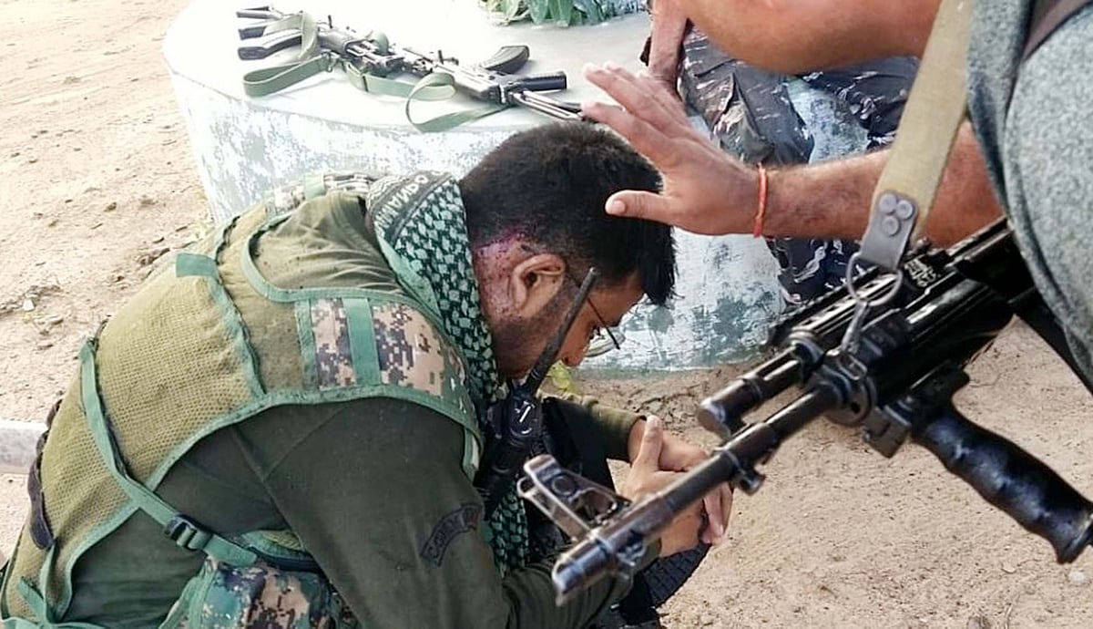 چھتیس گڑھ میں آئی ای ڈی دھماکہ، سی آر پی ایف کے 5 جوان زخمی